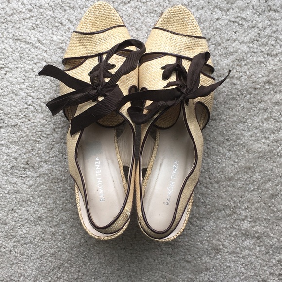 Ramon Tenza Heels Size 9 - Picture 2 of 8